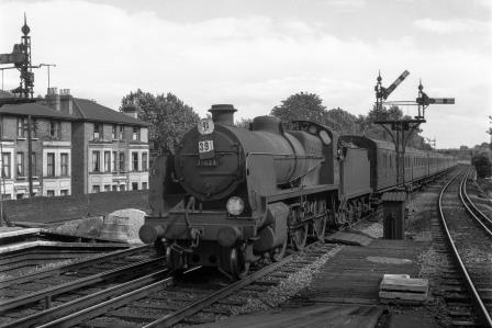 BR(S) N class 31823 at Shortlands Station, Greater London with a Ramsgate - Victoria service on Saturday 02 Aug 1958 - J.H.W. Kent [092046]