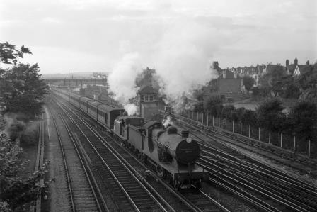 BR(S) L class 31773 & BR(S) E4 class 32508 at Hove, East Sussex with a Lancing - Brighton Workers Train "Lancing Belle" on Friday 26 Sep 1958 - J.H.W. Kent [092123]