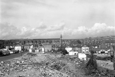 BR Class 2-NOL & Class 2-BIL at London Road Viaduct, East Sussex on Wednesday 01 Oct 1958 - J.H.W. Kent [092146]