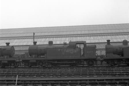 BR(M) 3P class 41977 at Plaistow, Greater London on Sunday 01 Feb 1959 - J.H.W. Kent [092185]
