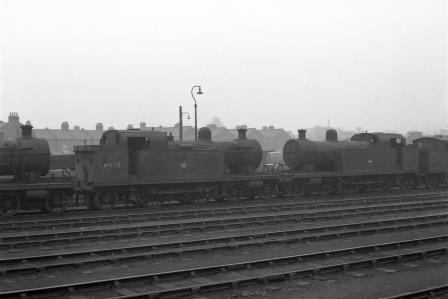 BR(M) 3P class 41928 & BR(M) 3P class 41941 at Plaistow, Greater London on Sunday 01 Feb 1959 - J.H.W. Kent [092190]