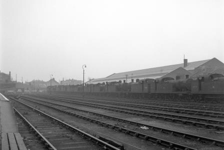 BR(M) 3P class 41939 at Plaistow, Greater London on Monday 01 Dec 1958 - J.H.W. Kent [092196]