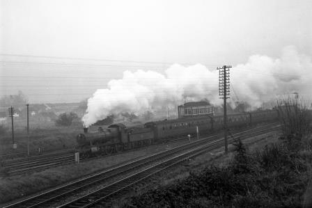 BR(W) 4300 class 5322 passing Fareham East Signal Box, Hampshire with a Northbound service on Saturday 06 Dec 1958 - J.H.W. Kent [092218]