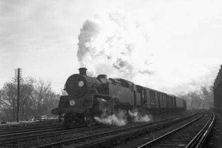 BR(S) 4MT class 80032 passing Preston Park Pullman Car Works, East Sussex with an up Vans Mail Special service on Thursday 18 Dec 1958 - J.H.W. Kent [092225]