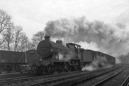 BR(S) L1 class 31783 passing Preston Park Pullman Car Works, East Sussex with an up Vans Mail Special service on Sunday 28 Dec 1958 - J.H.W. Kent [092227]