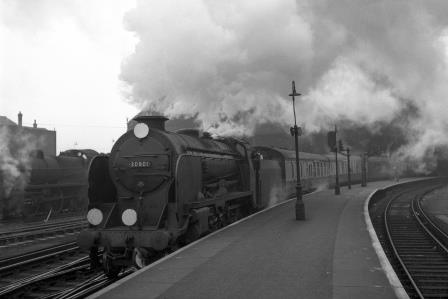 BR(S) Schools class 30901 'Winchester' at Brighton Station, East Sussex with the 11.30am Brighton - Plymouth service on Saturday 14 Feb 1959 - J.H.W. Kent [092240]