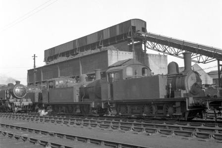 BR(E) J68 class 68660 & BR(E) 3F class 47282 at Stratford Shed, Greater London on Saturday 28 Feb 1959 - J.H.W. Kent [092257]