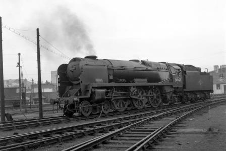BR(S) West Country class 34047 'Callington' at Nine Elms Shed, Greater London on Saturday 14 Mar 1959 - J.H.W. Kent [092296]