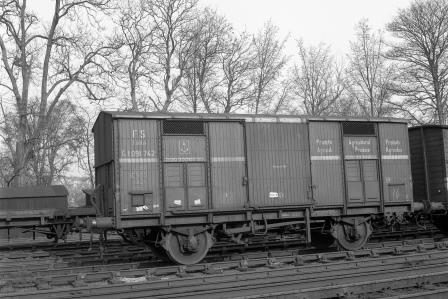 FS 1091742 near Preston Park Pullman Car Works, Brighton, East Sussex on Sunday 01 Mar 1959 - J.H.W. Kent [092305]