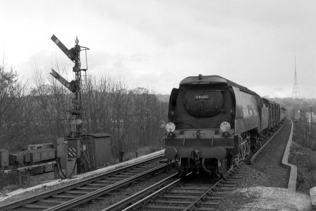 BR(S) West Country class 34100 'Appledore' at West Dulwich, Greater London with a Dover Marine or Folkestone Harbour - Victoria service on Easter Saturday 28 Mar 1959 - J.H.W. Kent [092328]
