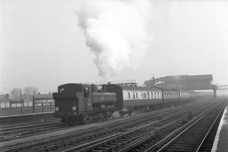 BR(W) 5700 class 4634 at Clapham Junction Station, Greater London with an Empty Stock from Waterloo on Saturday 04 Apr 1959 - J.H.W. Kent [092347]