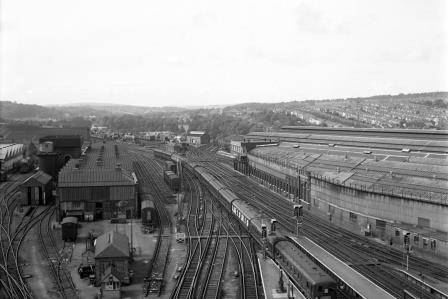 BR Class 6-PUL at Brighton Station, East Sussex in Summer 1965 - J.H.W. Kent [093443]