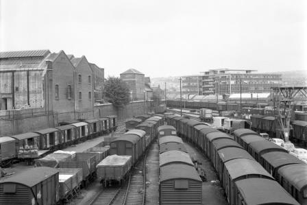 Brighton Goods Yard, East Sussex in Summer 1965 - J.H.W. Kent [093449]