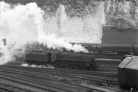 BR Std 5MT class 73093 at Brighton Station, East Sussex Light engine in Winter 1965 - J.H.W. Kent [093490]
