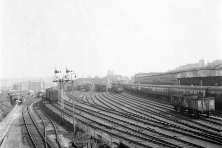 BR Class 4-CIG at Brighton, East Sussex in 1966 - J.H.W. Kent [093502]