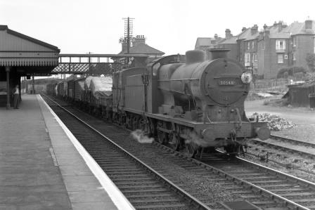 BR(S) Q class 30548 at St Denys Station, Hampshire with a Northbound Goods on Saturday 29 Jun 1957 - J.H.W. Kent [094504]