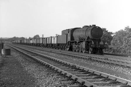 BR WD class 90709 at Brookmans Park, Hertfordshire with a Southbound Goods on Monday 22 Jul 1957 - J.H.W. Kent [094542]