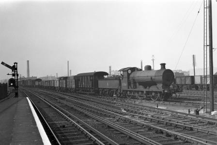 BR(S) C2X class 32536 at Hove Station, East Sussex with an Eastbound Goods on Saturday 27 Mar 1954 - J.H.W. Kent [094635]
