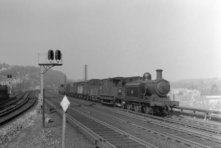 BR(S) E4 class 32485 passing Preston Park Pullman Car Works, East Sussex with a down Goods service on Friday 04 Mar 1955 - J.H.W. Kent [094816]