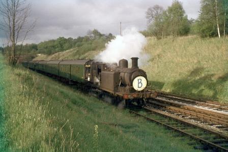 BR(S) E4 class 32564 at Horsted Keynes, West Sussex with the "BRPS Bluebell Special" Rail Tour on Saturday 22 Apr 1961 - R.C. Riley [105258]