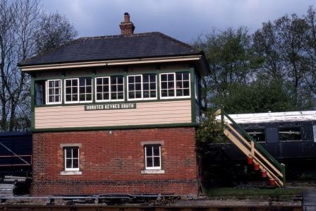 Horsted Keynes, West Sussex on Saturday 08 May 1982 - R.C. Riley [105480]