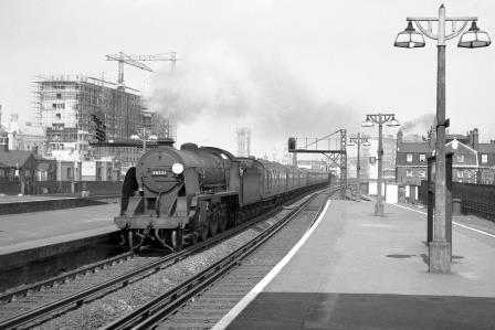 BR(S) H15 class 30521 at Vauxhall Station, Greater London with the 12.54pm Waterloo - Basingstoke service on Thursday 05 May 1960 - J. Scrace [140143]