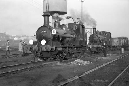 BR(S) Well Tank class 30585 & BR(S) Well Tank class 30587 at Wimbledon, Greater London with the "RCTS/SLS South Western Suburban" Rail Tour on Sunday 02 Dec 1962 - J. Scrace [140198]