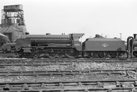 BR(S) Schools class 30902 'Wellington' at Nine Elms Shed, Greater London on Tuesday 29 Aug 1961 - J. Scrace [140310]