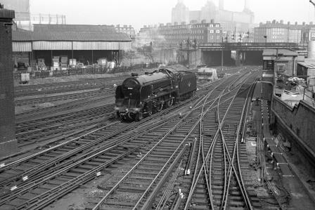 BR(S) Schools class 30926 'Repton' at Stewarts Lane Shed, Greater London on Wednesday 06 Jun 1962 - J. Scrace [140374]