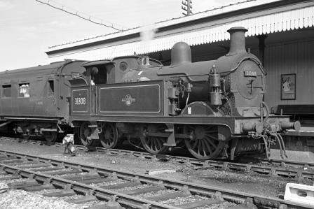 BR(S) H class 31308 at Dunton Green Station, Kent with the 3.50pm to Westerham on Sunday 27 Aug 1961 - J. Scrace [140434]