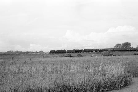 BR(S) N class 31411 & BR(S) U class 31803 near Pevensey, East Sussex with the 9.53am Waterloo - Waterloo "LCGB The Wealdsman" Rail Tour on Sunday 13 Jun 1965 - J. Scrace [140489]