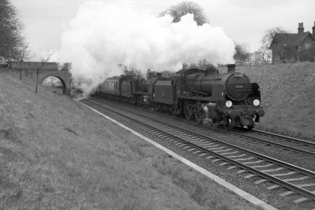 BR(S) U class 31639 & BR(S) N class 31411 at Mortimer, Berkshire with the 9.15am "LCGB Wilts & Hants" Rail Tour Waterloo - Waterloo on Sunday 03 Apr 1966 - J. Scrace [140584]
