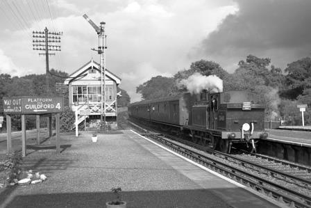 BR(S) E4 class 32468 at Christ's Hospital Station, West Sussex with the 3.19pm Horsham - Brighton service on Saturday 07 Oct 1961 - J. Scrace [140761]