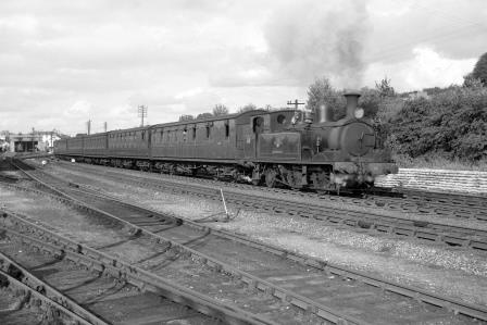 BR(S) O2 class W14 'Fishbourne' at Ryde St Johns Road, Isle of Wight with the 4.25pm Ryde Pier Head - Ventnor service on Thursday 09 Sep 1965 - J. Scrace [140935]