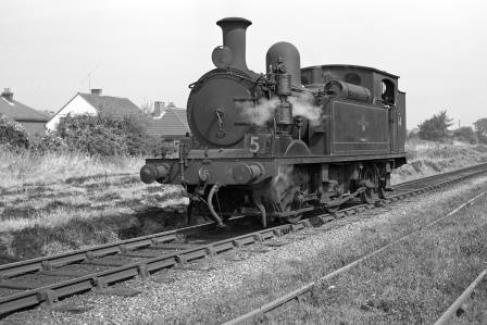 BR(S) O2 class W14 'Fishbourne' at Shanklin, Isle of Wight on Saturday 20 Aug 1966 - J. Scrace [140945]