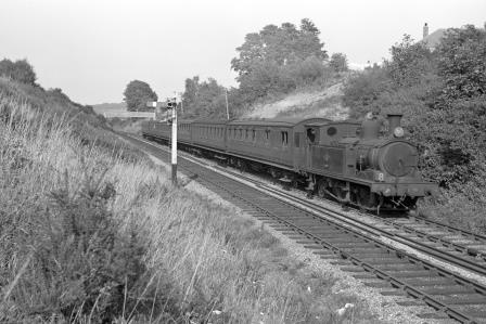 BR(S) O2 class W22 'Brading' at Sandown, Isle of Wight with the 4.10pm Ryde Pier Head - Shanklin service on Saturday 20 Aug 1966 - J. Scrace [141021]