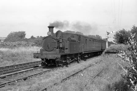 BR(S) O2 class W22 'Brading' at Sandown, Isle of Wight with the 1.30pm Ryde Pier Head - Shanklin service on Saturday 03 Sep 1966 - J. Scrace [141022]