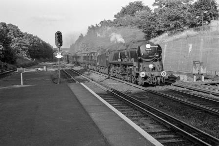 BR(S) Battle of Britain class 34056 'Croydon' at Surbiton Station, Greater London with the 6.00pm Waterloo - Salisbury service on Friday 12 Aug 1966 - J. Scrace [141429]