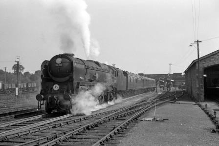BR(S) Merchant Navy class 35017 'Belgian Marine' at Templecombe Station, Somerset with the 9.00am Waterloo - West of England service on Monday 31 Aug 1964 - J. Scrace [141791]