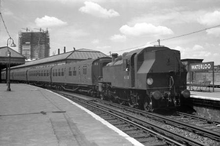 BR(M) 2MT class 41301 at Waterloo East Station, Greater London on Tuesday 28 Jun 1960 - J. Scrace [142013]