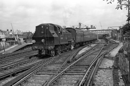 BR(M) 2MT class 41301 at Horsham Station, West Sussex with the 12.09pm Horsham - Guildford service on Saturday 01 Aug 1964 - J. Scrace [142030]