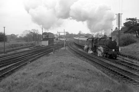 BR Std 5MT class 73170 at Fareham, Hampshire with the 8.39am Waterloo - Southampton Docks Boat Train Special on Sunday 25 Apr 1965 - J. Scrace [142226]