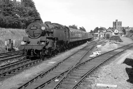 BR Std 4MT class 80082 at New Milton Station, Hampshire with the 2.10pm Eastleigh - Bournemouth Central service on Saturday 11 Jun 1966 - J. Scrace [142504]