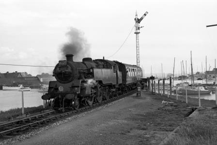 BR Std 4MT class 80146 at Lymington Town, Hampshire with the 3.25pm Lymington Pier - Brockenhurst service on Thursday 30 Mar 1967 - J. Scrace [142629]