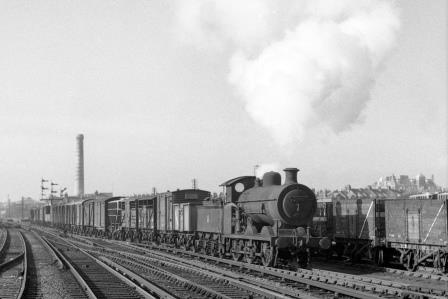 BR (SR) C2X class 32536 at Hove, East Sussex with an Eastbound Goods on Saturday 01 Nov 1958 - J.H.W. Kent [150456]