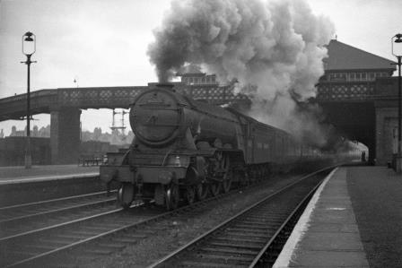 BR(E) A3 class 60105 'Victor Wild' at Harringay Station, Greater London with a down Passenger Service on Saturday 02 Apr 1949 - J.H.W. Kent [152555]