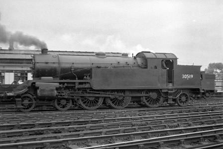 BR(S) H16 class 30519 at Clapham Junction Station, Greater London with an Empty stock duty on Saturday 09 Jul 1949 - J.H.W. Kent [152828]