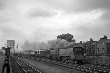 BR(S) Battle of Britain class 34072 '257 Squadron' at Wandsworth Road Station, Greater London with a Victoria - Ramsgate service on Saturday 24 Sep 1949 - J.H.W. Kent [153039]