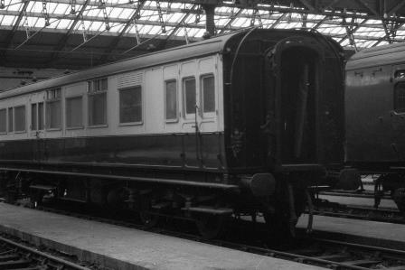 S7919 at Possibly Stewarts Lane Carriage Sheds, Greater London circa May 1952 - J.H.W. Kent [153418]