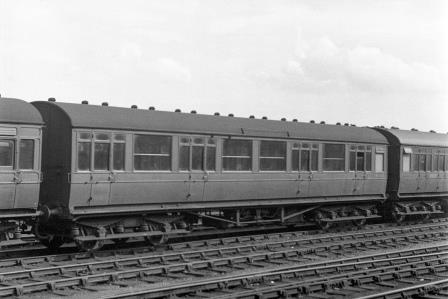BR(E) E41102E at Cambridge, Cambridgeshire on Saturday 18 Jul 1953 - J.H.W. Kent [154004]